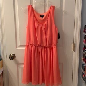 Iz Byer Peach/Coral Sleeveless Dress